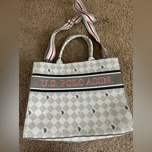 U.S. Polo Assn tote- excellent shape